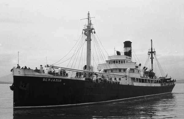 Benjamin por T. Diedrich Benjamin por T. Diedrich